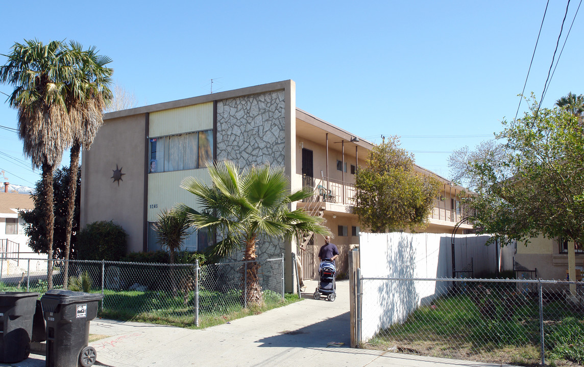 1245 Genevieve St in San Bernardino, CA - Building Photo