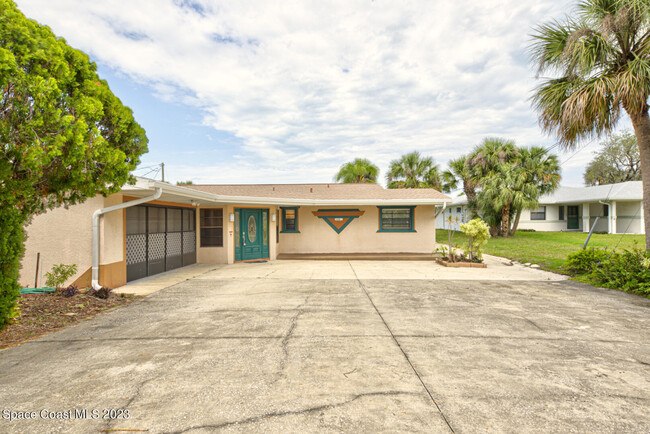 2081 Pineapple Ave in Melbourne, FL - Building Photo - Building Photo