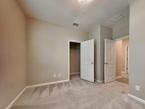 2445 Laylas Wy in Jacksonville, FL - Building Photo - Building Photo