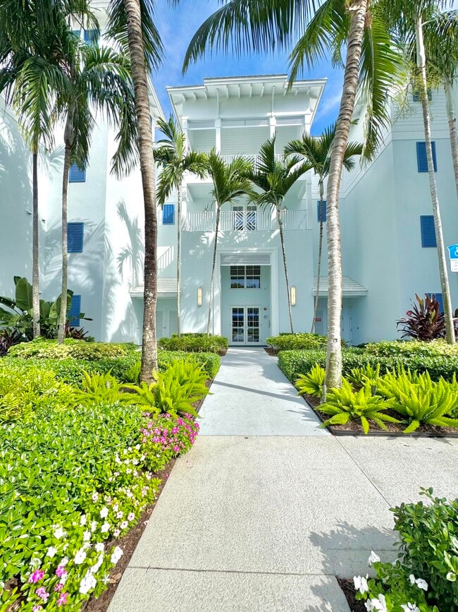property at 341 Bay Colony Dr N