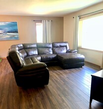 923 Talwrn Ct in Iowa City, IA - Building Photo - Building Photo