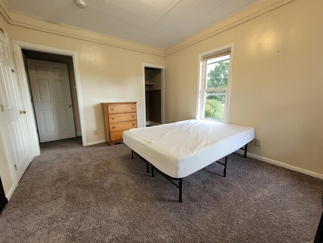 90 Conklin Ave in Binghamton, NY - Building Photo - Building Photo