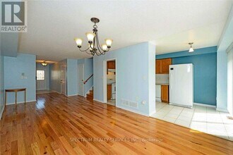 103 Triple Crown Ave in Toronto, ON - Building Photo - Building Photo