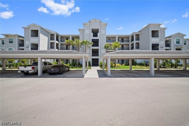 property at 15285 Grn Acrs Ave