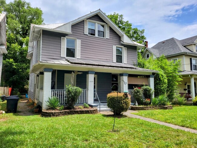 1843 Oxford Ave SW, Unit Grandin Village Room #1
