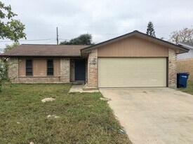 805 Orleans Dr in Corpus Christi, TX - Building Photo
