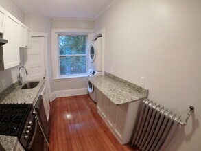 36 High St in Brookline, MA - Building Photo - Building Photo