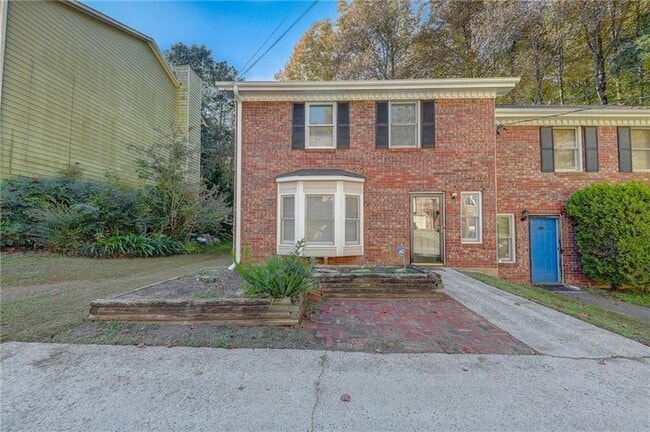 property at 4548 Coopers Creek Pl SE