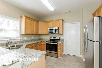 4000 Enderbury Dr in Indian Trail, NC - Building Photo - Building Photo