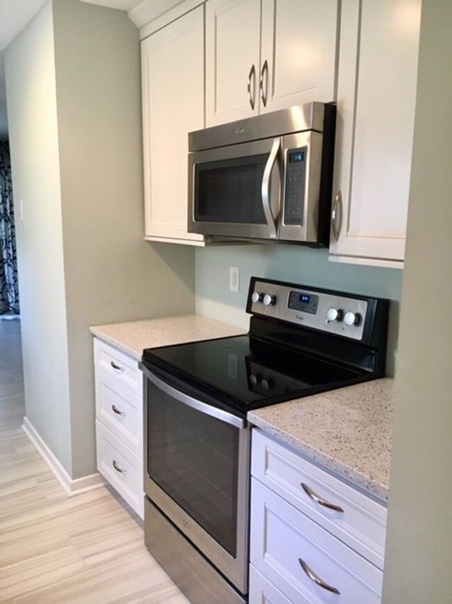 857 Liriope Ln in Mount Pleasant, SC - Building Photo - Building Photo