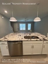 3238 Peninsula Wy in Lexington, KY - Building Photo - Building Photo