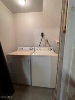 1618 Woodford Ave in Ft. Myers, FL - Building Photo