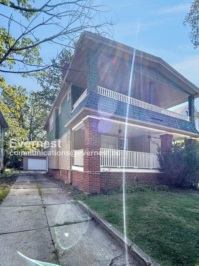property at 931 Helmsdale Rd