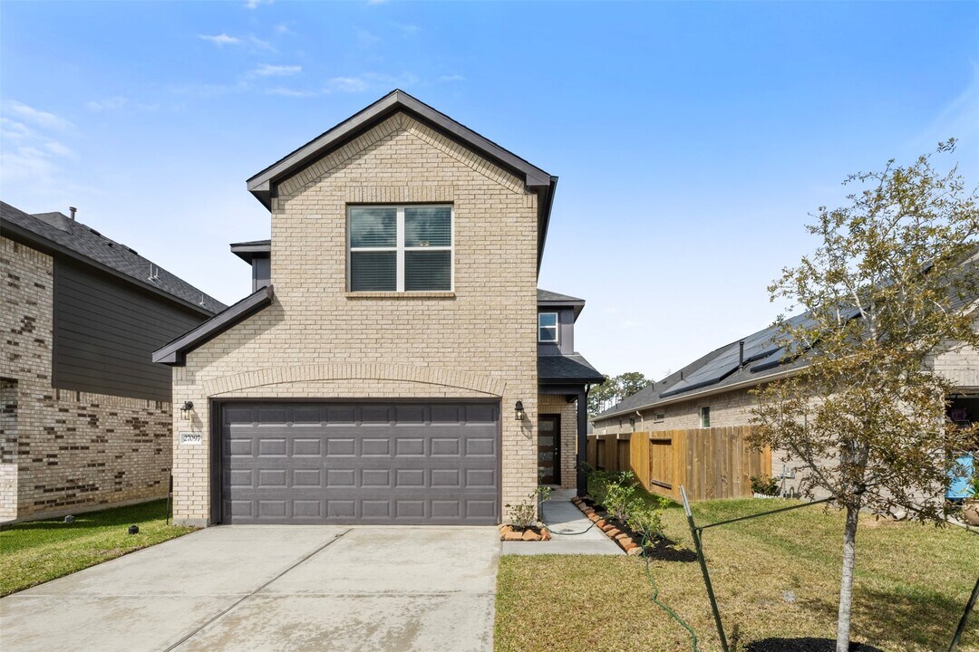 27097 Kestrel Trl in Magnolia, TX - Building Photo