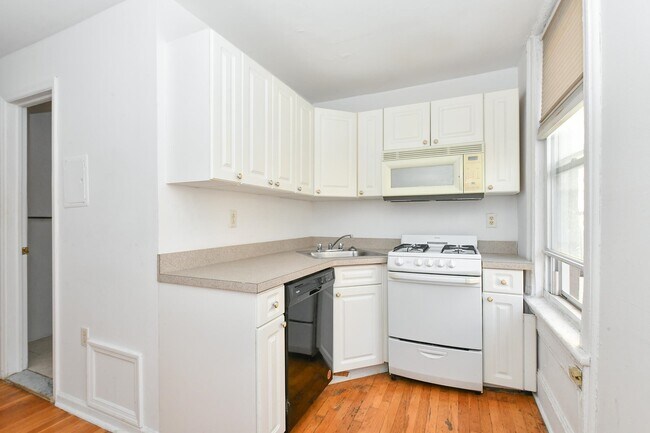 property at 409 Bloomfield St