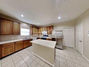 2330 Colonial Springs Ln in Spring, TX - Building Photo - Building Photo
