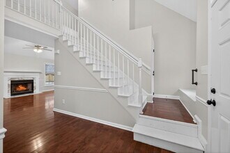 1010 Trail Stream Way in Knightdale, NC - Building Photo - Building Photo