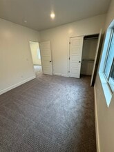 Slatewood Townhomes in Tooele, UT - Foto de edificio - Building Photo