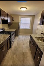 6926 S Oglesby Ave in Chicago, IL - Building Photo - Building Photo