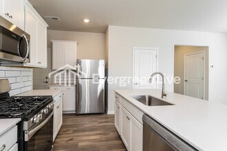 1703 Heron Ct in Belmont, NC - Building Photo - Building Photo