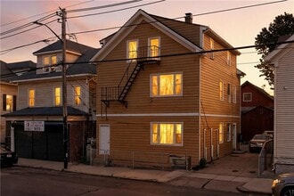 555 Branch Ave in Providence, RI - Building Photo - Building Photo