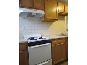 272 Pleasant St in Worcester, MA - Building Photo - Other