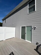 147 Southpark Dr in Wadsworth, OH - Building Photo - Building Photo