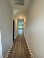 4835 Moon Lk Ln in Knoxville, TN - Building Photo