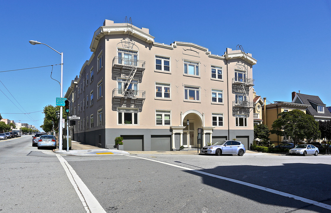 8 Jordan Ave in San Francisco, CA - Foto de edificio