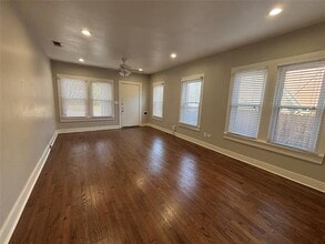 3817 Crestline Rd in Fort Worth, TX - Building Photo - Building Photo