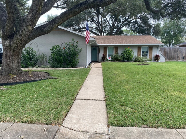 property at 2201 Francis Dr