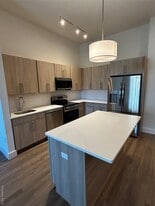 4180 Sunrise Hwy in Oakdale, NY - Building Photo