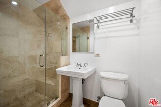 4339 Mariota Ave in Los Angeles, CA - Building Photo - Building Photo