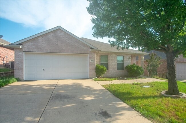 property at 3725 Sapphire St