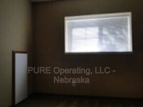 7009 S 177th St in Omaha, NE - Building Photo - Building Photo
