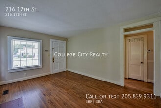 216 17th St in Tuscaloosa, AL - Building Photo - Building Photo