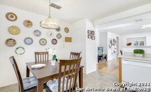 3415 Canyon Maple in San Antonio, TX - Building Photo - Building Photo