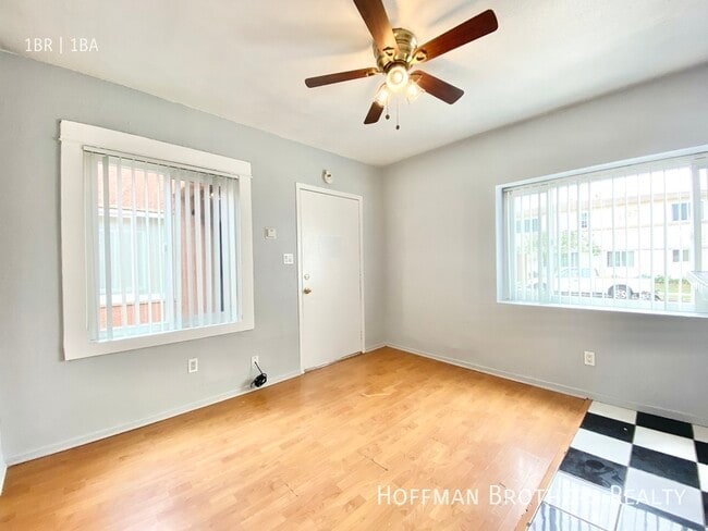 1128 Raymond Ave in Long Beach, CA - Building Photo - Building Photo