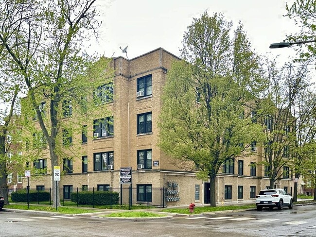 property at 5008 N Springfield Ave