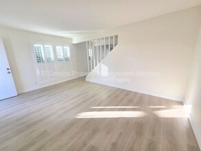 10421 Carlyle Ct in Cypress, CA - Building Photo - Building Photo