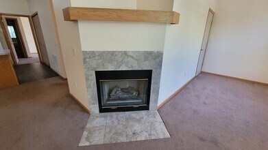 6655 Windsor Commons Ave in Windsor, WI - Building Photo - Building Photo