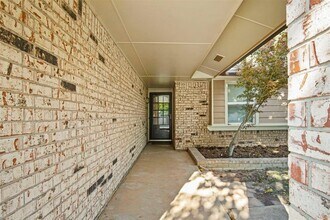 625 Hawthorne Pl in Edmond, OK - Building Photo - Building Photo