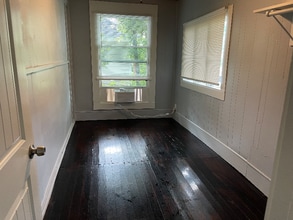 410 E Day St in Denison, TX - Building Photo - Building Photo