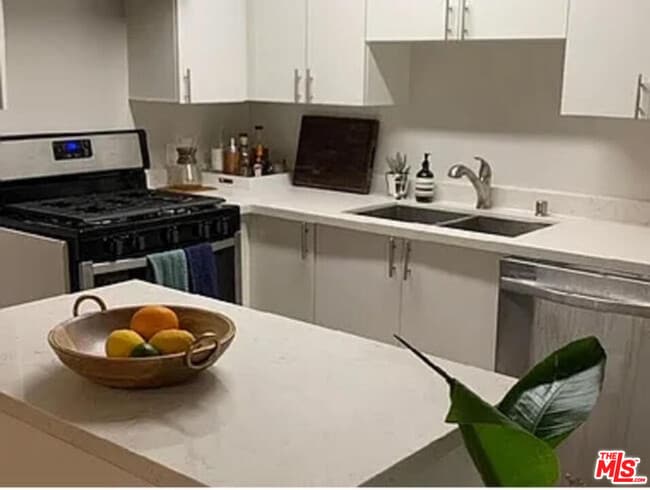 1242 9th Ct in Santa Monica, CA - Building Photo - Building Photo