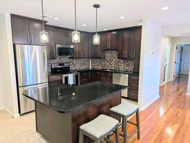 20 Central St in Salem, MA - Building Photo