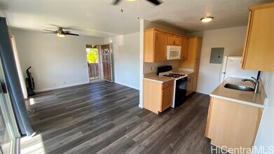 91-1110-1110 Mikohu St in Ewa Beach, HI - Building Photo - Building Photo