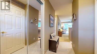 302 Mariners Way in Collingwood, ON - Building Photo - Building Photo