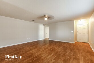 11227 Pecan Canyon in San Antonio, TX - Building Photo - Building Photo