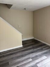 43 Harold Rd in Farmington, CT - Building Photo - Building Photo