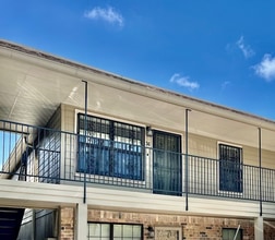 606 Marshall St, Unit B36 in Houston, TX - Building Photo - Building Photo